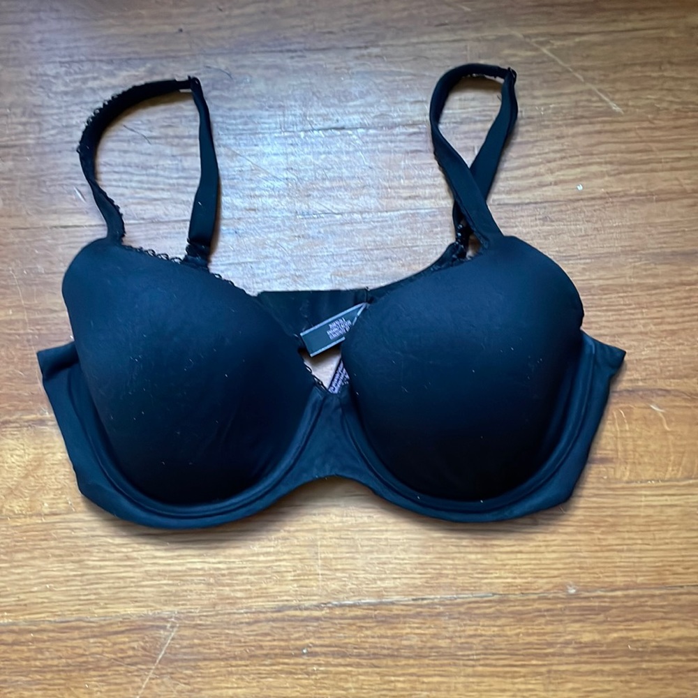 Victoria Secret 34D Super Soft Demi Bra